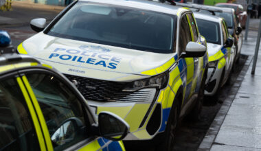 Detectives issue descriptions of three men following assault on Elbe Street