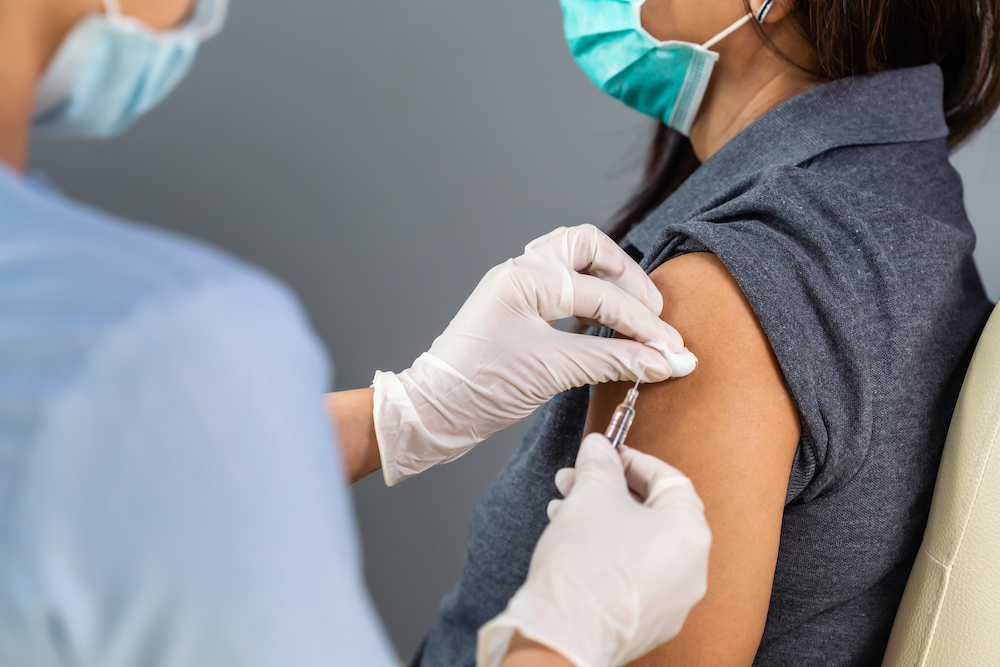 Doctors urge vulnerable to get their spring Covid jab