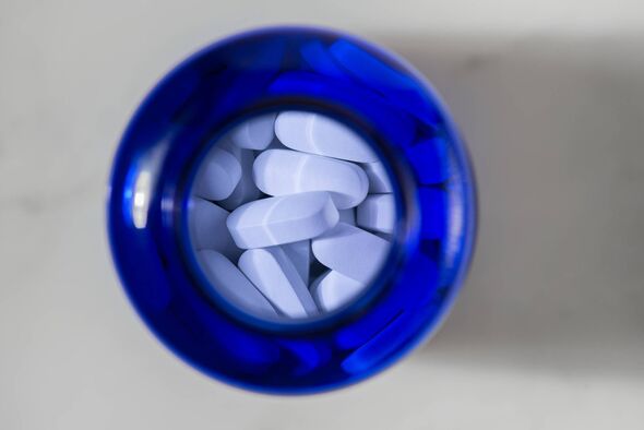 View in White Pills Of Medicines