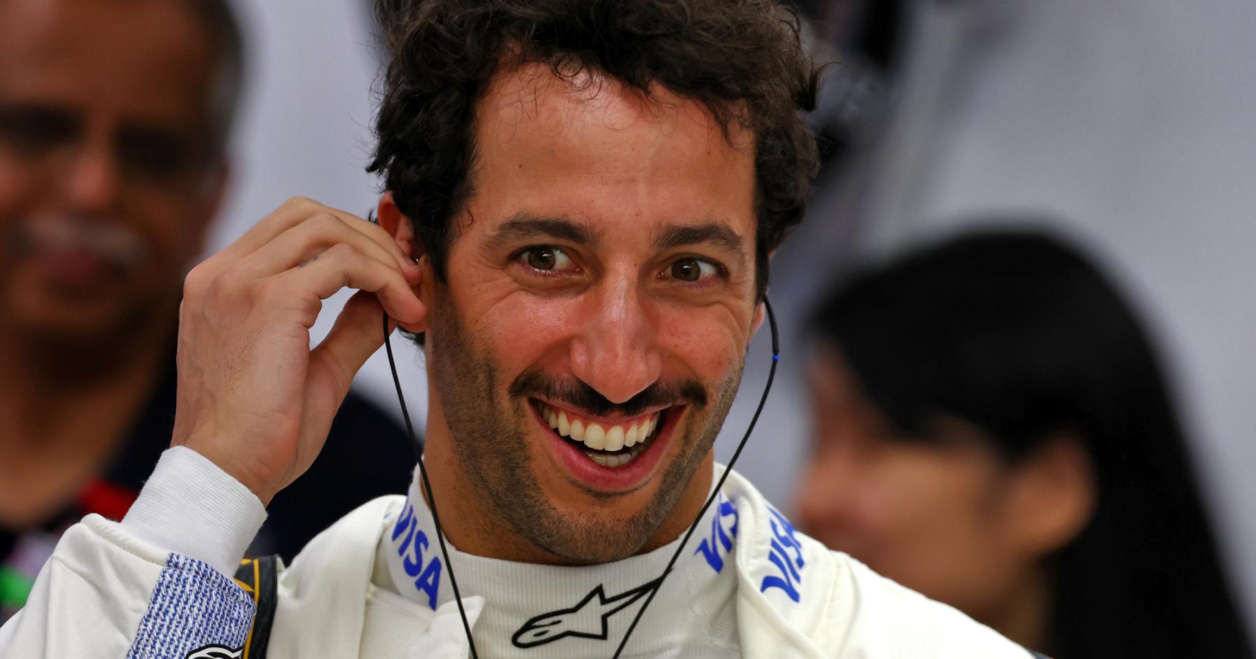 Daniel Ricciardo joins forces with F1 team after striking new deal