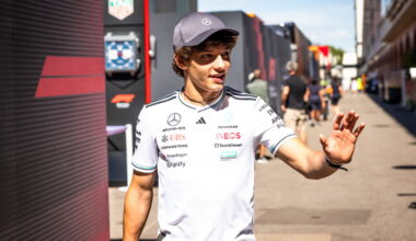 Kimi Antonelli defended despite finger-wagging for inviting his pals to F1 grand prix