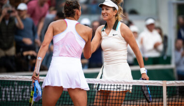 Azarenka posts historic 6-0, 6-0 win; faces fellow Slam champ Kenin next