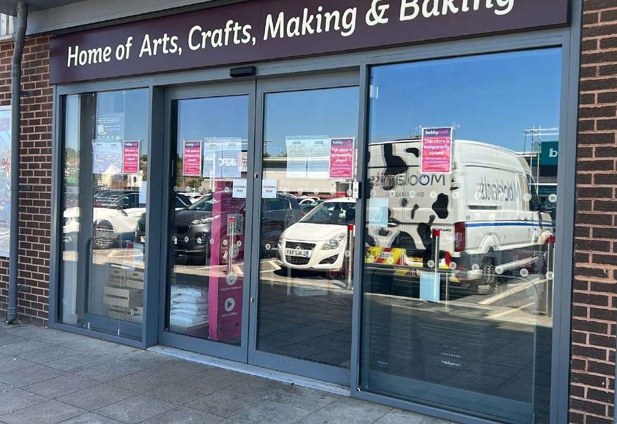 Hobbycraft’s Strood Retail Park store suddenly shut after landlord repossessed property