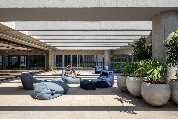 Link School of Business / Perkins&Will - Image 15 of 27