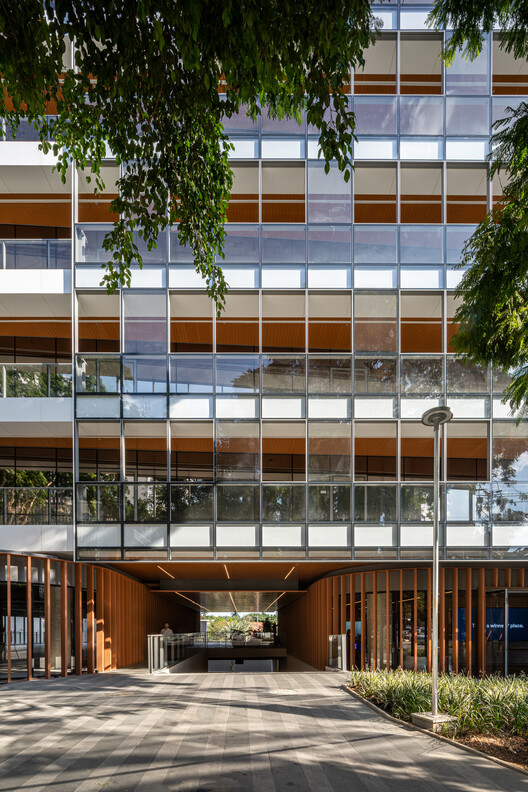 Link School of Business / Perkins&Will - Exterior Photography