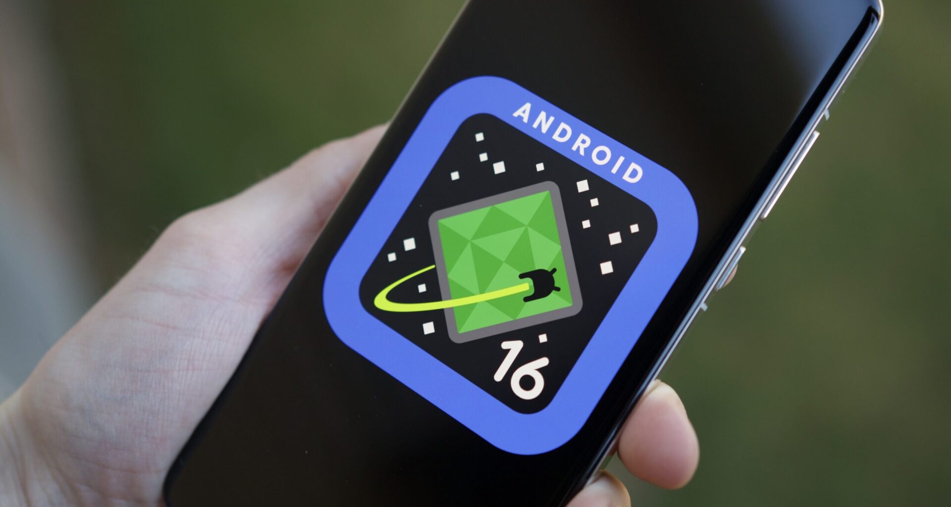 Android 16 logo on a phone.