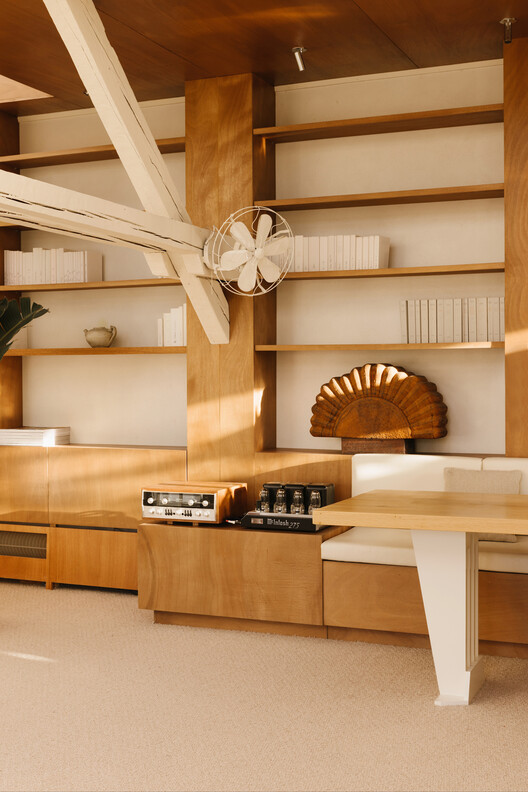 Apartment / Rudy Guénaire - Interior Photography, Kitchen, Wood, Lighting, Chair