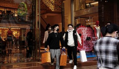 China's services growth hits 7-month low as tariffs bite, Caixin PMI shows