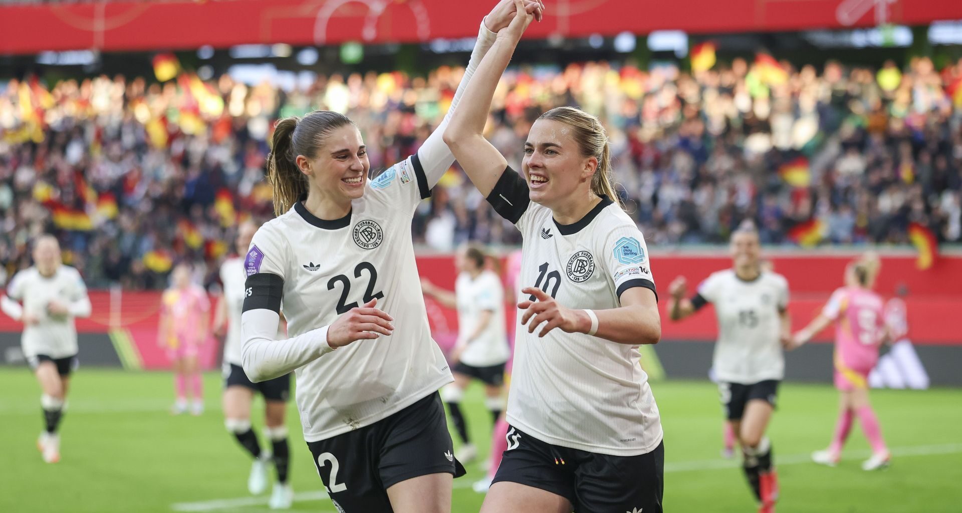 Germany v Scotland - UEFA Women