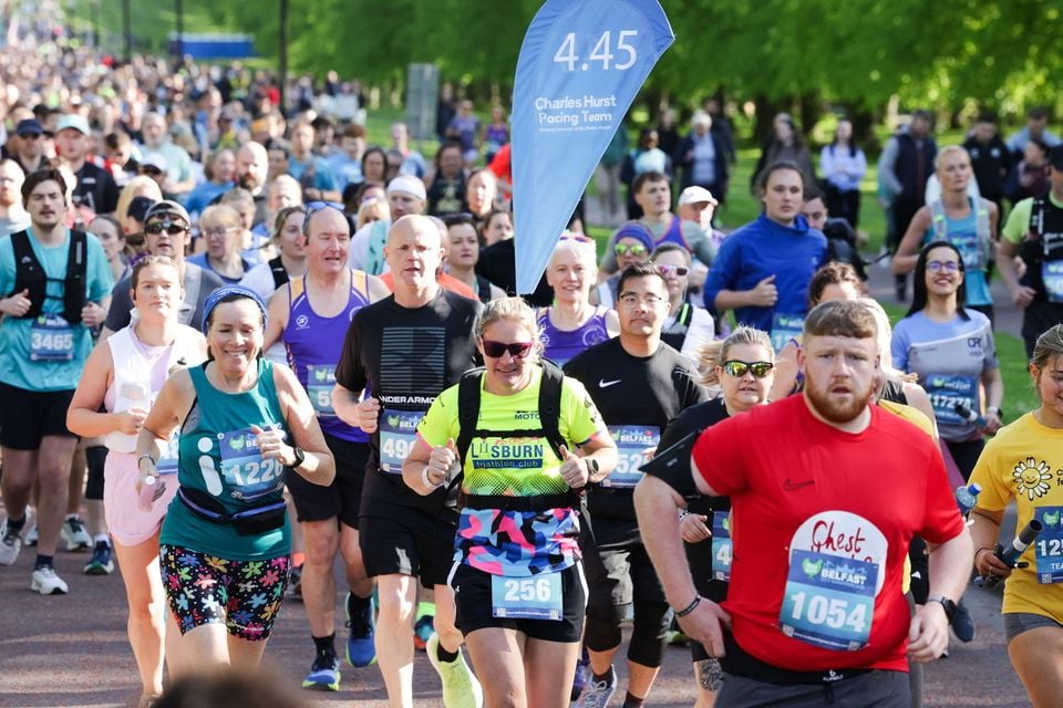 Marathon runners pictured at the Belfast event gets underway at Stormont (Pic: Kelvin Boyes / PressEye)