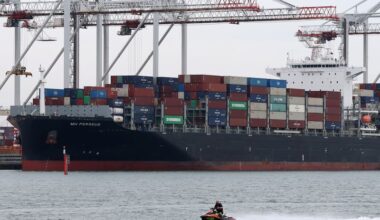 US, UK make headway on trade pact, British official says