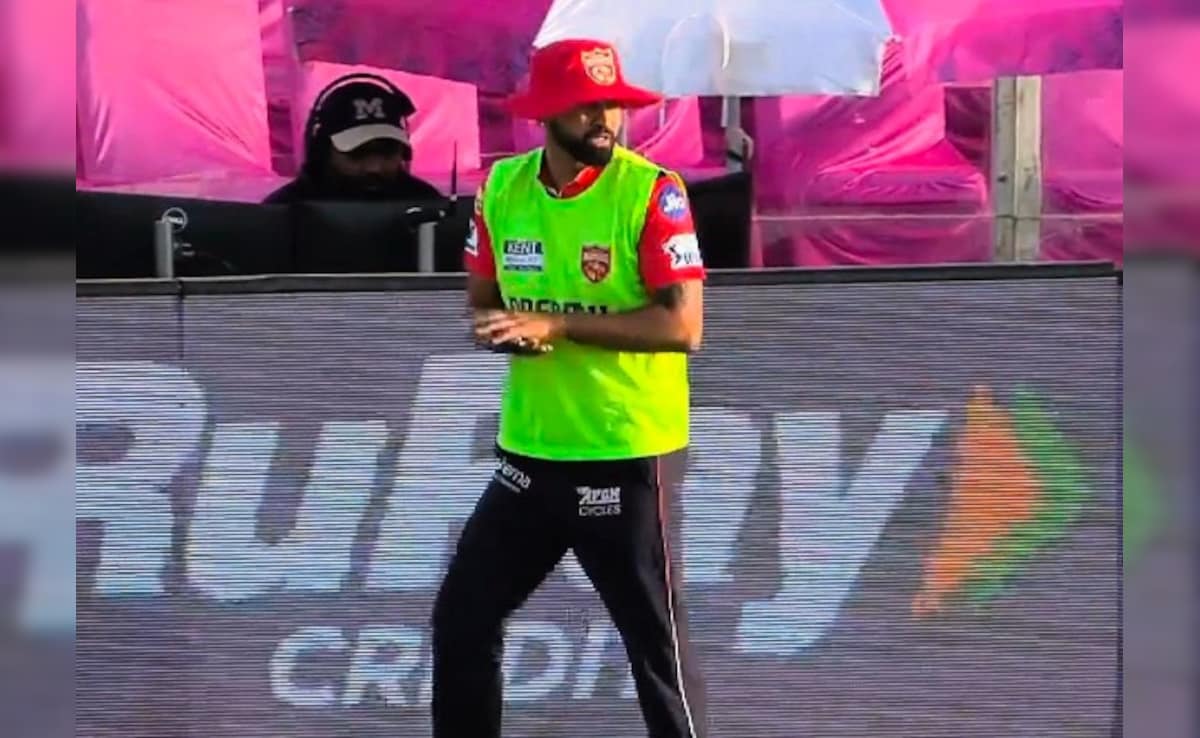 Shreyas Iyer's Big Act Goes Viral After Getting Subbed Out During Rajasthan Royals vs Punjab Kings Game