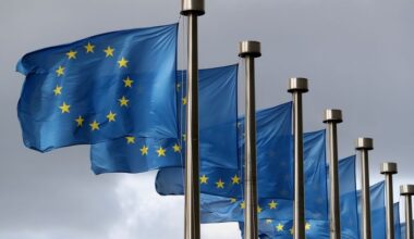 EU warns Romania to remove gas price cap or face legal action