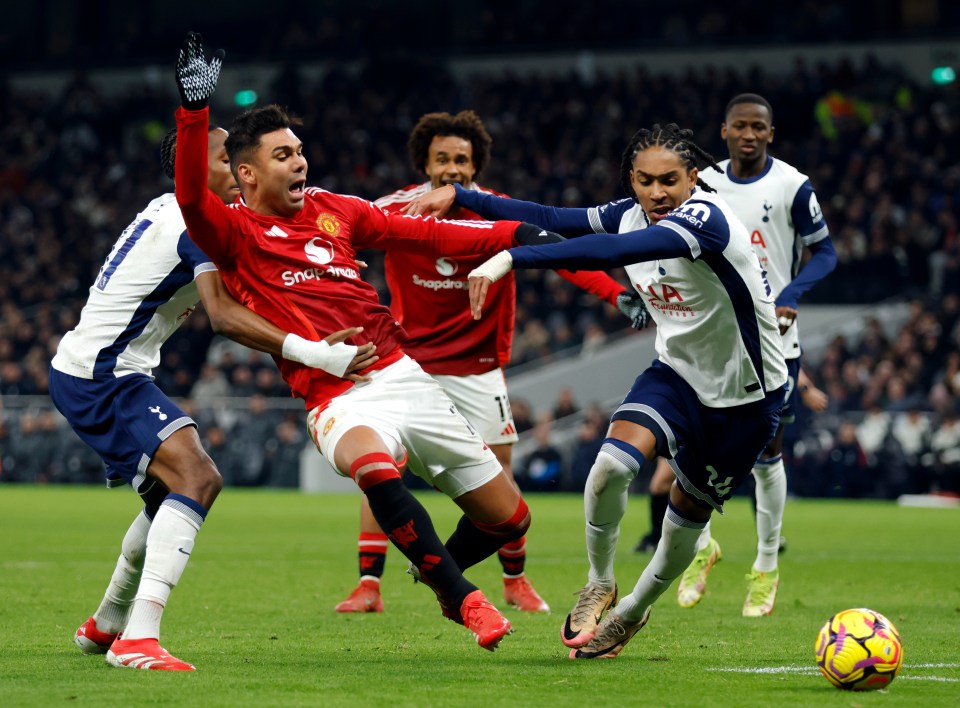 He believes that Spurs have the better levels of physicality on the pitch