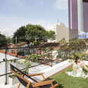 How to Design Residential Urban Terraces: Strategies for Living Well in High Places - Image 4 of 21
