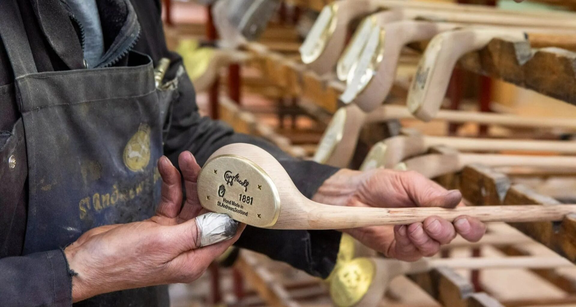 Golfers' dream job opportunity as St Andrews bosses hunt for new staff to 'keep craft alive'