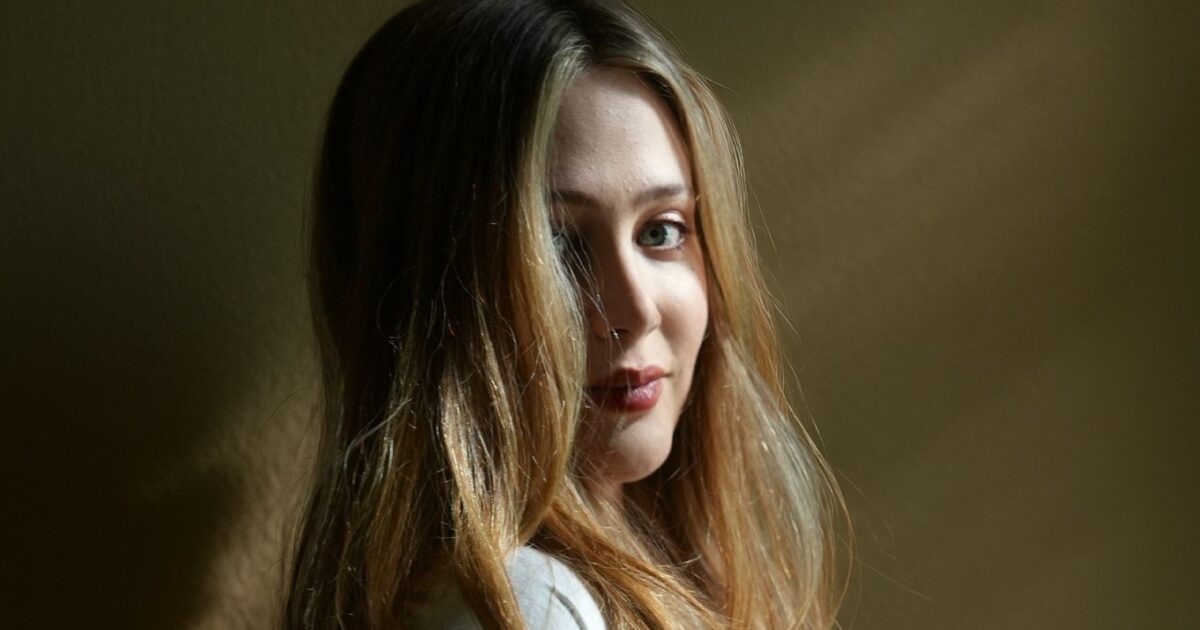 Meet the Mental Health Podcaster Sounding the Alarm on AI