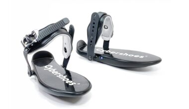 VR’s Quirkiest Locomotion Device 'Cybershoes' Shuts Its Doors for Good