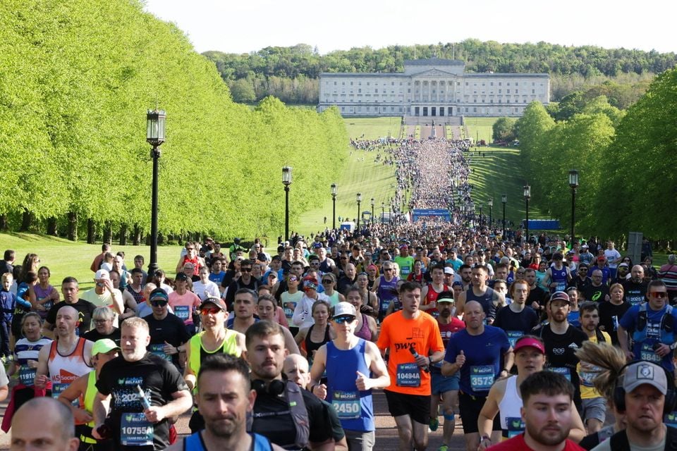 Marathon runners pictured at the Belfast event gets underway at Stormont (Pic: Kelvin Boyes / PressEye)