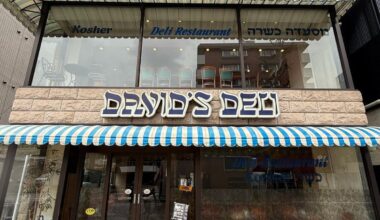Tokyo’s New Kosher Dining Destination, David’s Deli, Replacing Chana’s Place • YeahThatsKosher