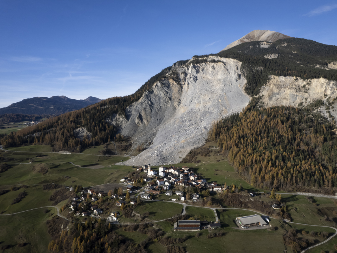 Grisons landslide village of Brienz faces many more evacuations