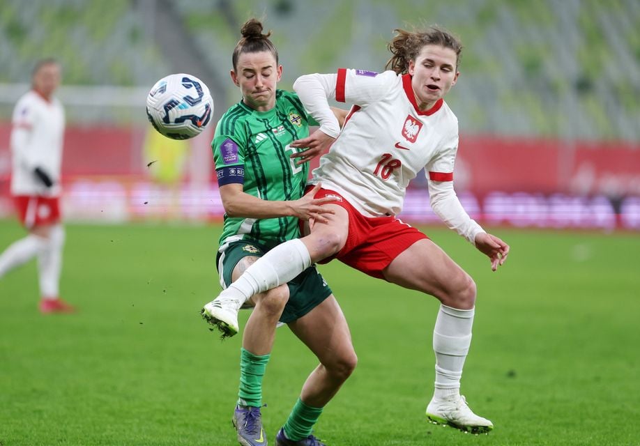 Poland’s Martyna Wiankowska with Northern Ireland’s Rebecca McKenna