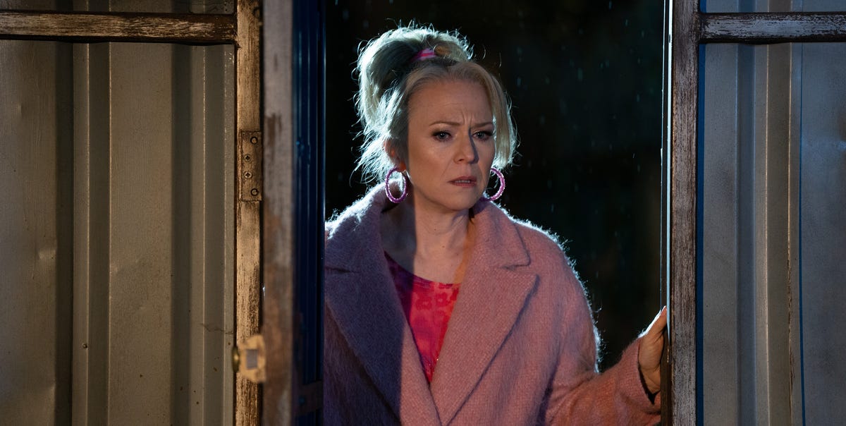 EastEnders’ Linda to discover unexpected Sharon and Grant secret