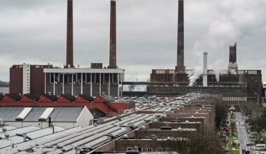 German factory output shows signs of recovery in April