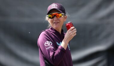 England to introduce minimum fitness standards under new coach Charlotte Edwards