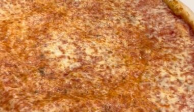 Fialkoff’s Kosher Pizza Now Open in Livingston, NJ • YeahThatsKosher