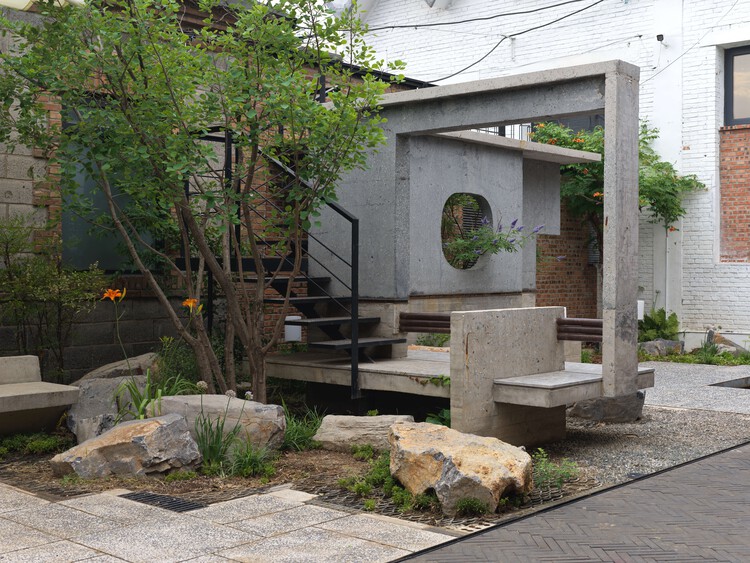 The Wind H Art Center (Phase II&Phase III) / Jin Qiuye Studio - Exterior Photography, Concrete, Garden, Courtyard
