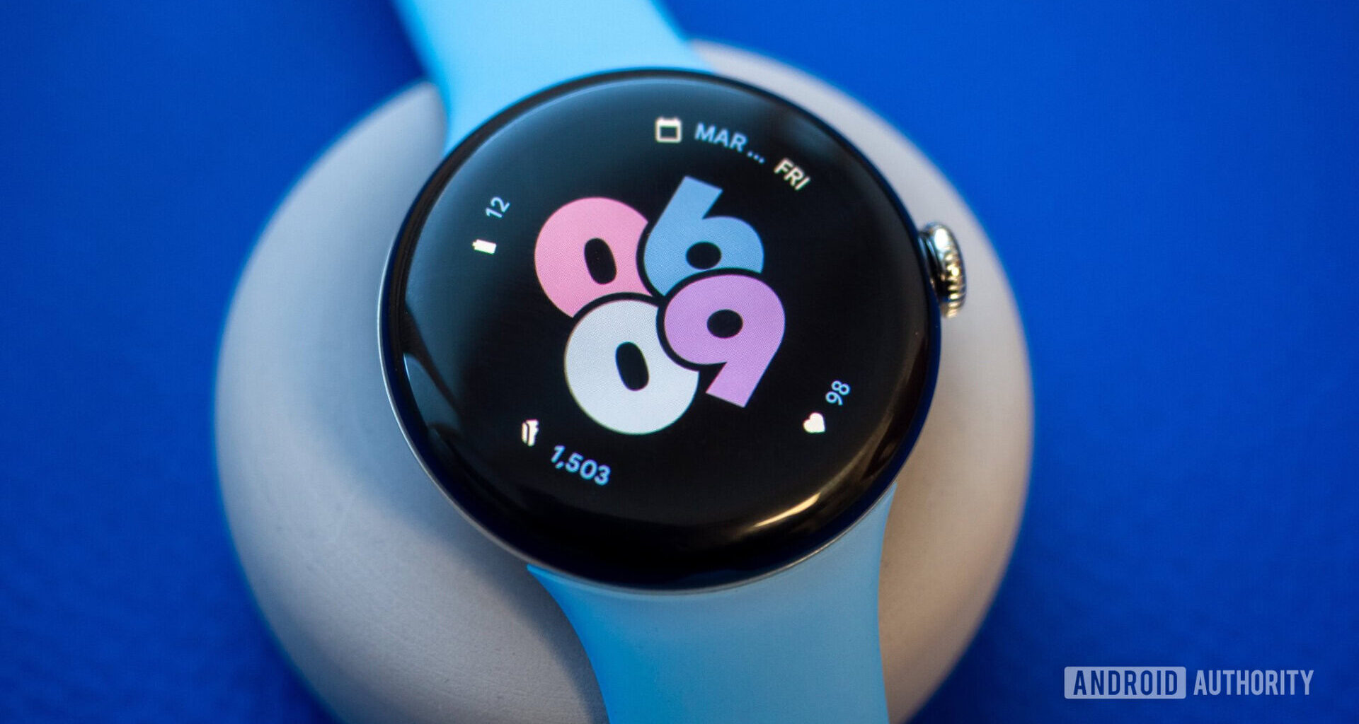 google pixel watch wear os watch face pixel watch 2 face i 2