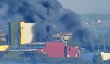 Fire in the main building of the Optical Fiber Systems company in Saransk. April 7