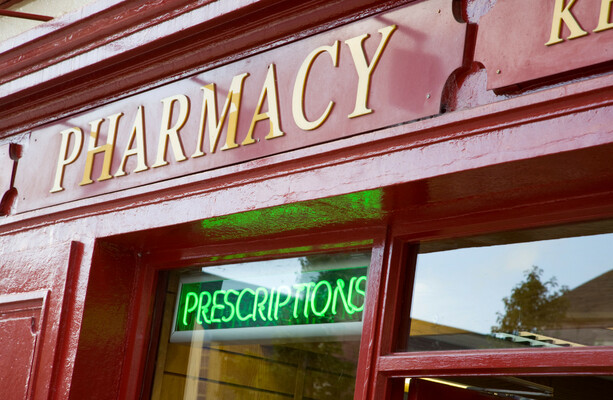 Delay to plans to have pharmacies prescribe for UTIs, thrush, and cold sores in Ireland