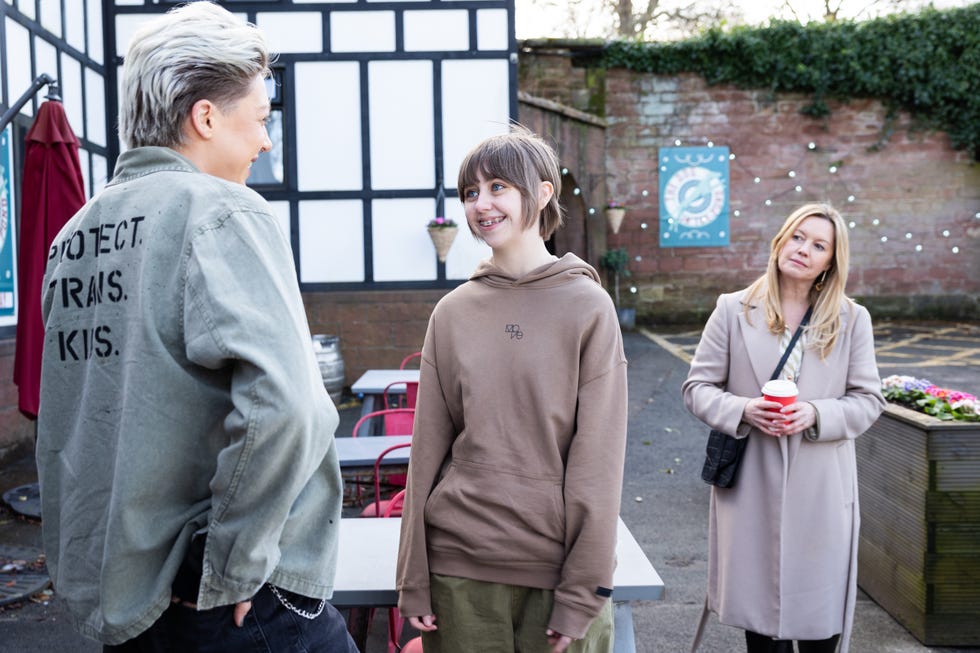 matt, ro, diane, hollyoaks