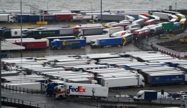 Freight trucks queue up at Dover Port