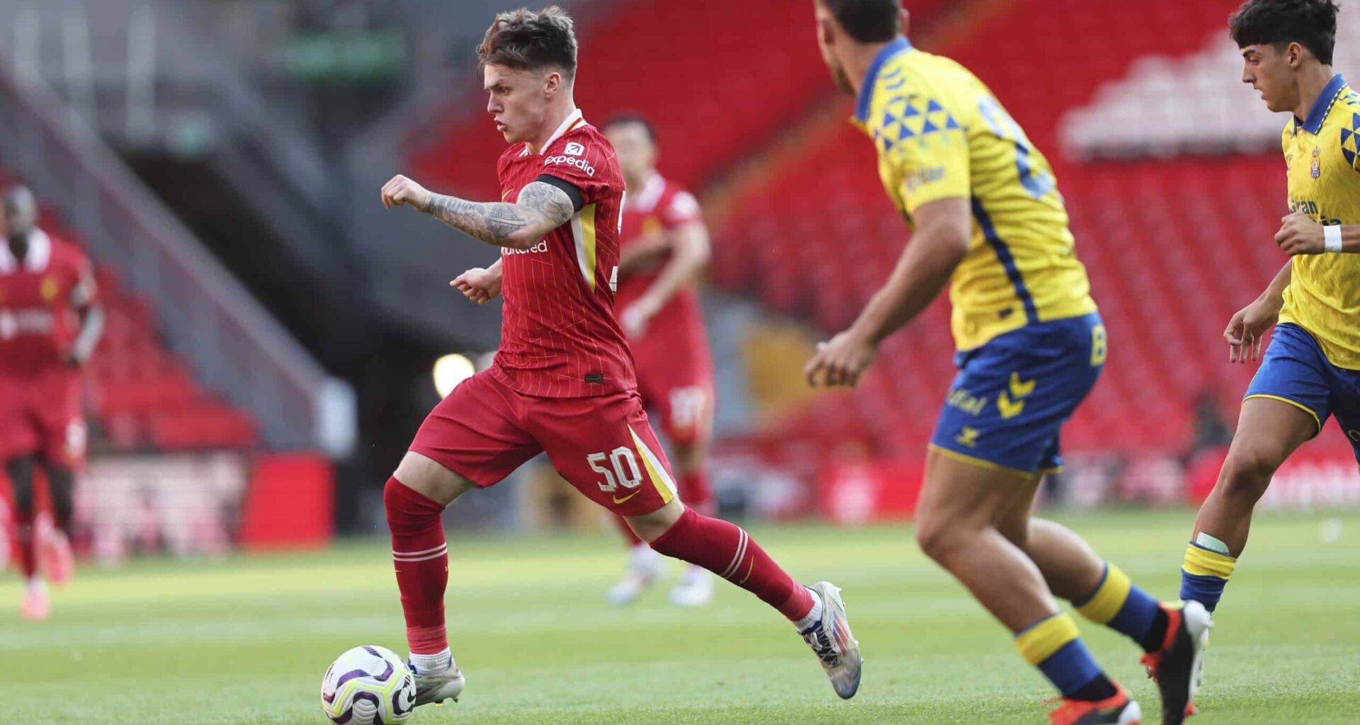 Everton 'Have Discussed' Move to Sign £30million Liverpool Star