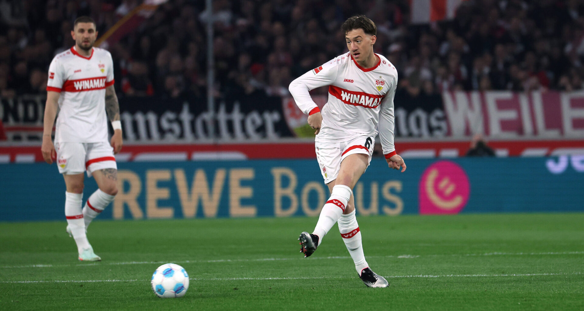 Journalist Confirms Liverpool Have Made 'No Contact' to Sign £50m Midfielder