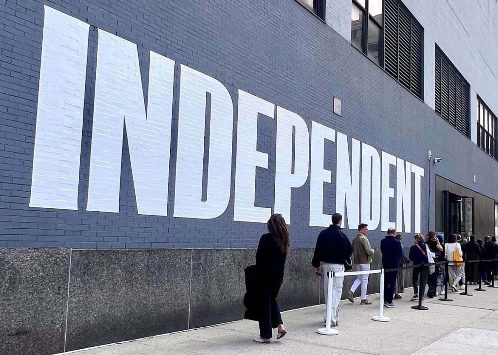 Galleries at NADA and Independent Reap Benefits of Lower-Priced Art