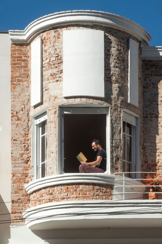 Remanso Cultural  Institute / Ultra - Interior Photography, Brick, Balcony
