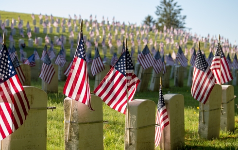 Memorial Day, originating from the Civil War, pays tribute to fallen soldiers.(Photo by Justin Casey on Unsplash)