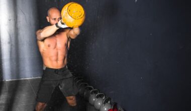 This 100 Kettlebell Swings a Day Challenge Has Gone Viral on TikTok
