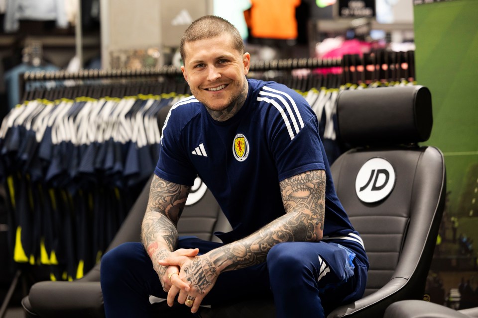 Lyndon Dykes at a JD Sports event.