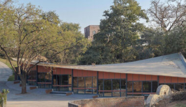 curved canopy shelters stepped house-gallery hybrid by milind shivani in india