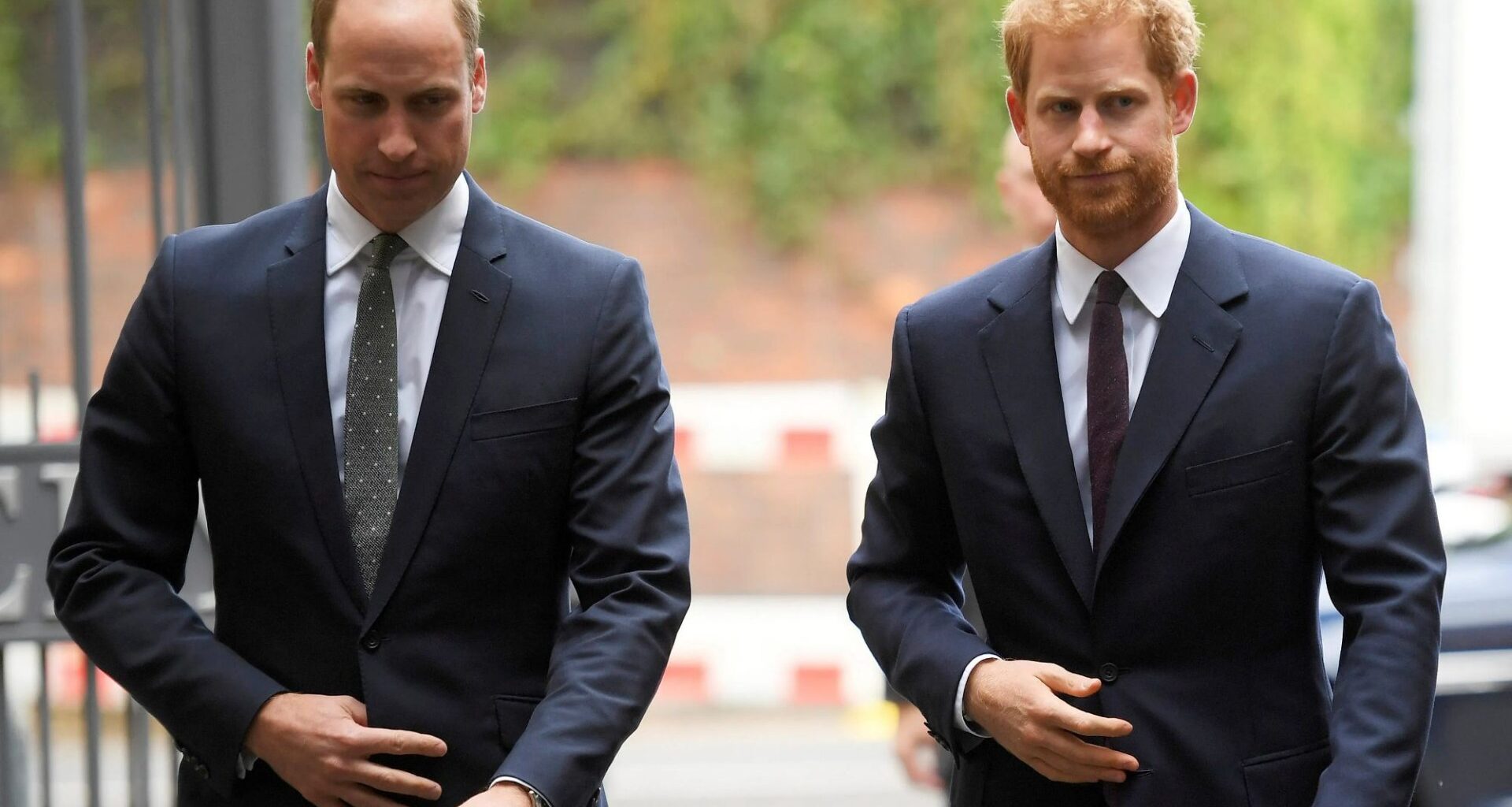 Prince William can’t stand Harry now - something serious must have happened