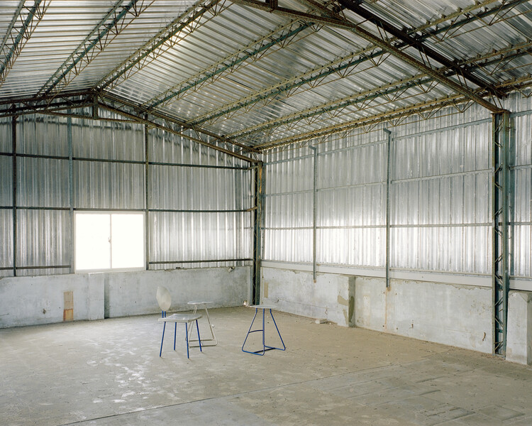 Office P&L / Studio Tngtetshiu - Interior Photography, Beam, Steel