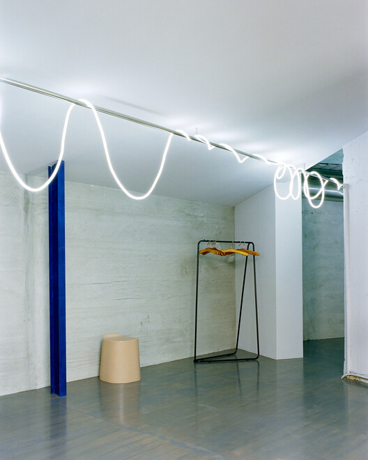 Office P&L / Studio Tngtetshiu - Image 8 of 15