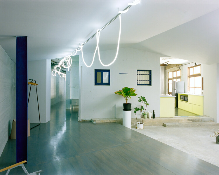Office P&L / Studio Tngtetshiu - Interior Photography, Lighting