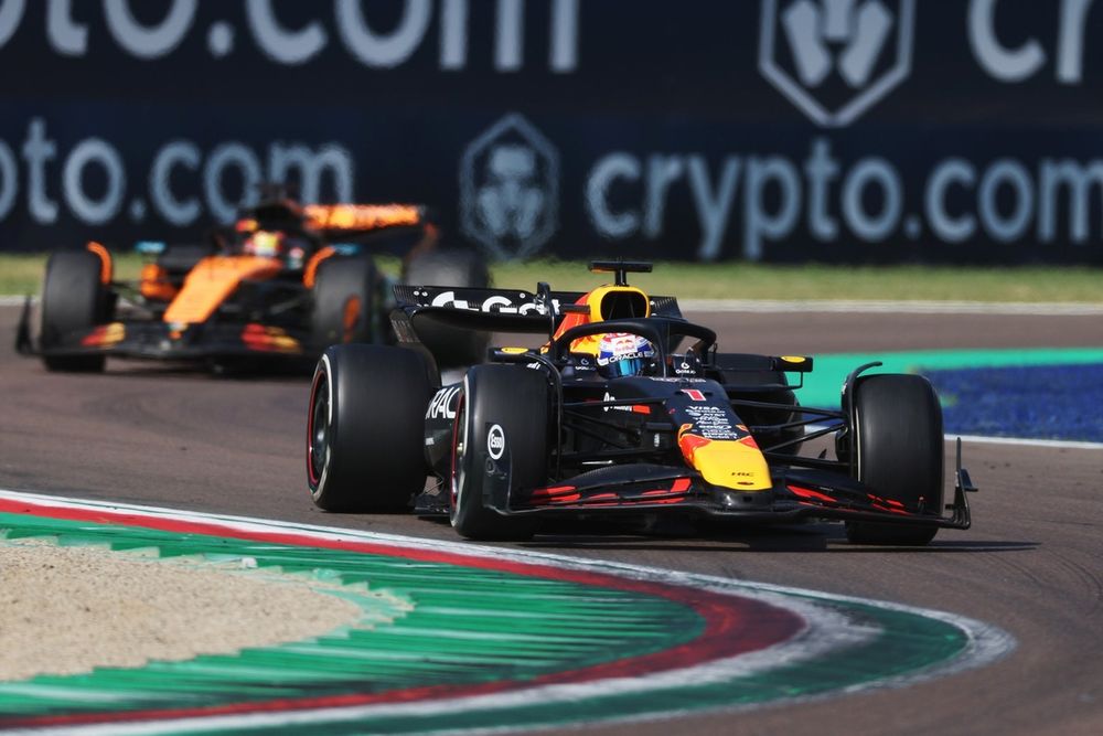 Verstappen pushed particularly hard on the first couple of laps to build a gap to Piastri
