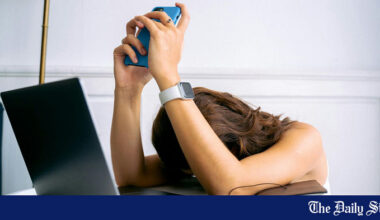 Does Social Media Really Harm Teen Mental Health? What Latest Studies Reveal | Screen Time and Teen Depression: Separating Myths from Scientific Evidence | How Technology Impacts Teen Mental Health: Balancing Risks and Benefits | Understanding the Real Causes of Teen Mental Health Issues Beyond Screen Time | Is screen time really harming our teens?